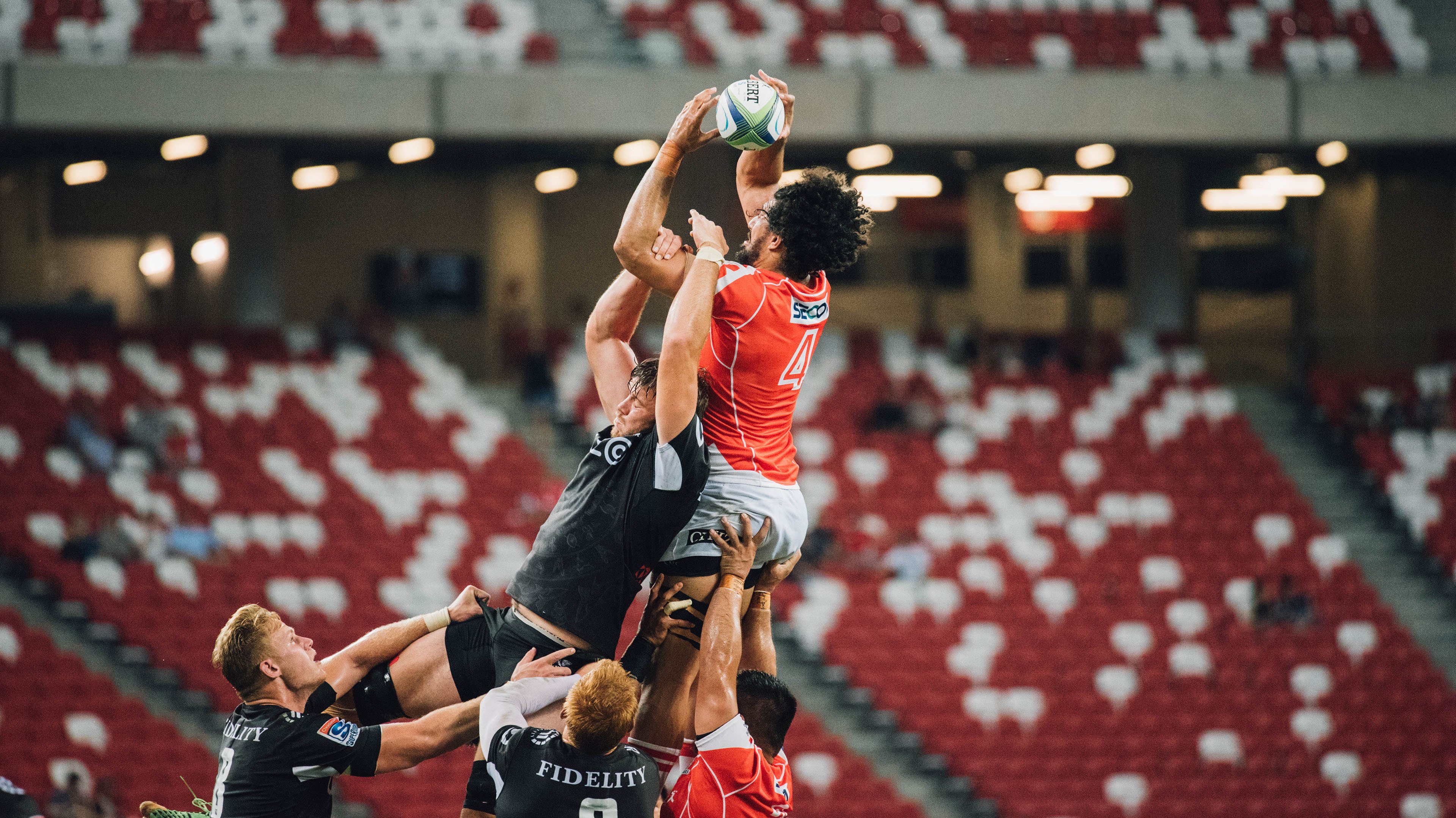 _水中的极速竞逐：水上飞人表演_，水上飞人比赛视频